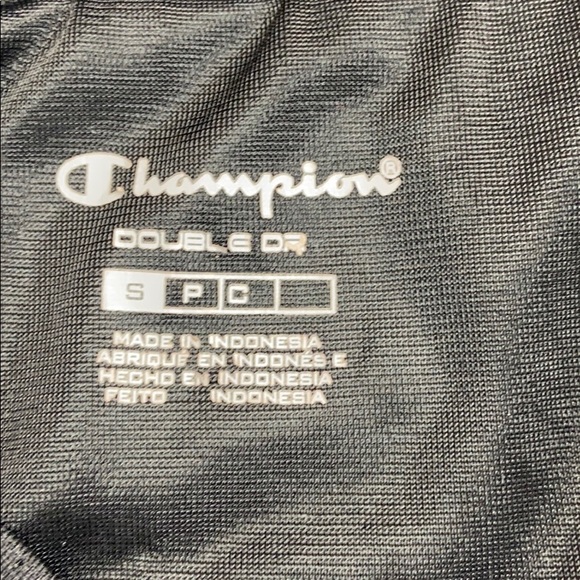 Like new Champion Ventilated Capri Warm Up - Picture 6 of 6